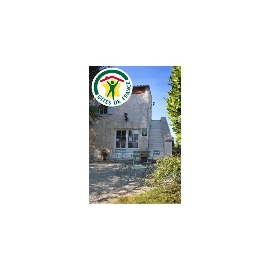 Chambres d'Hôtes Domaine Le Fragnaud Saint-Porchaire Exterior foto